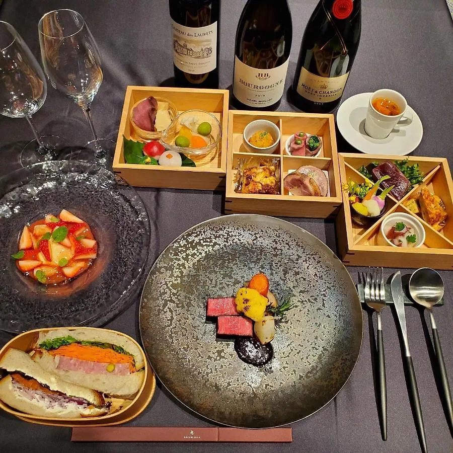 Hakone Nica Hotel 5*,